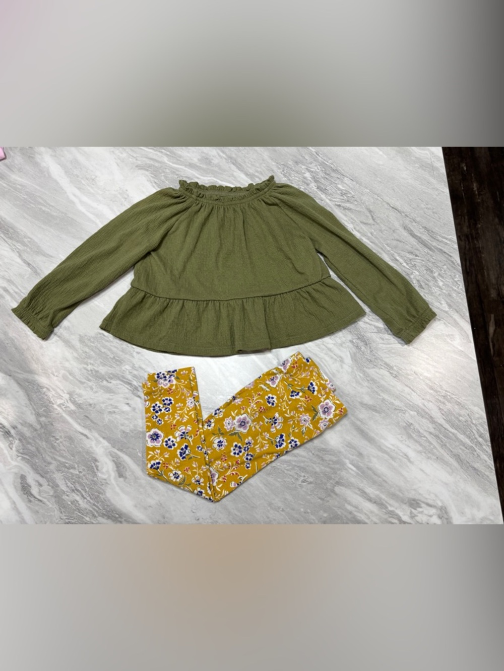 2T Floral Outfit
